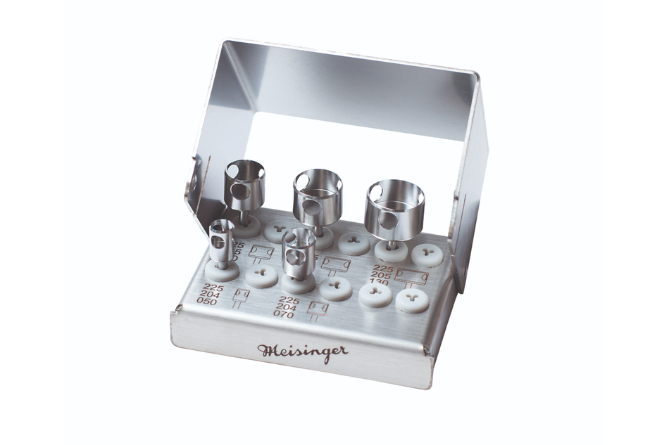 Dr. Fouad Khoury Soft tissue punch system